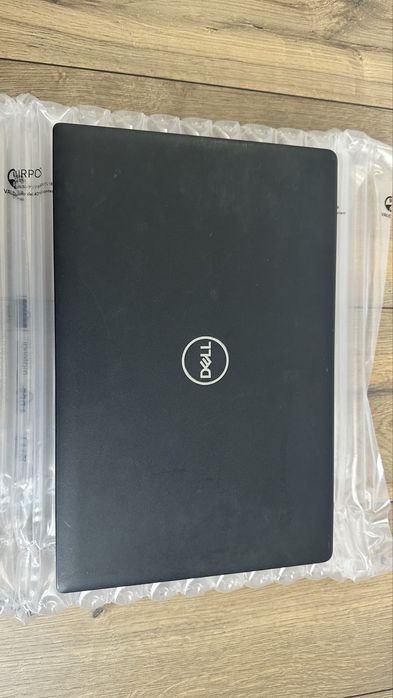 Лаптоп Dell Latitude 3520 FHD 15.6” Intel i5-1135G7 8GB RAM 256GB SSD / MS Office 2011 Pro Plus