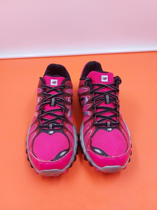 New Balance номер 40.5 Оригинални маратонки