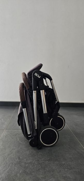 Pachet Cărucior - Scaun auto ISOFIX - Scaun pentru stat la masă