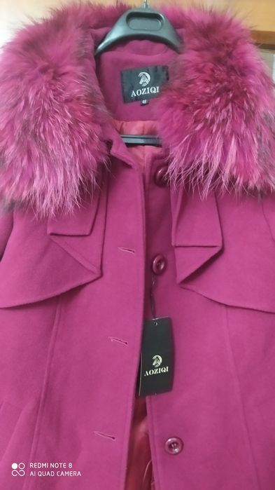 Продается Женское Пальто
