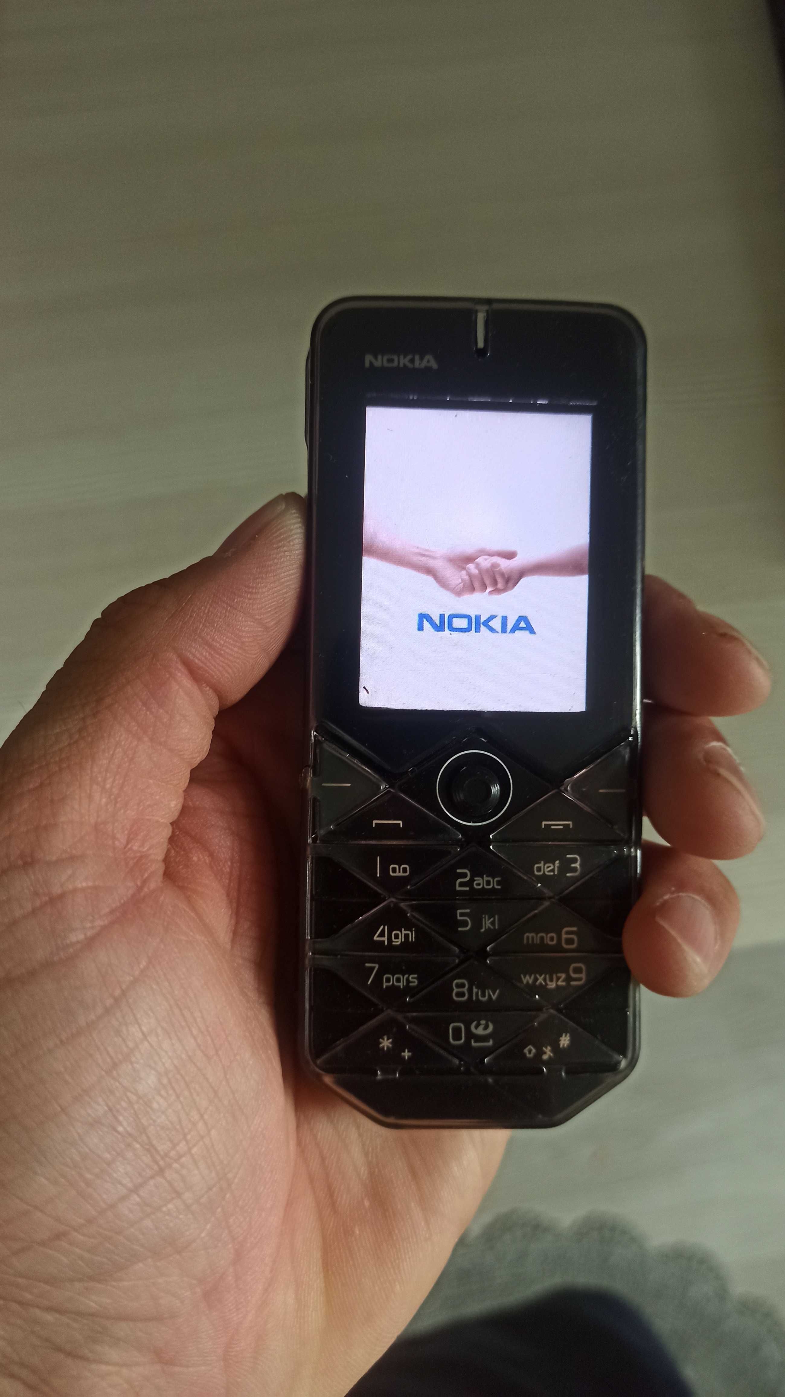 Nokia 7500 Prizm: 12 000 тг. - Мобильные телефоны / смартфоны Алматы на Olx