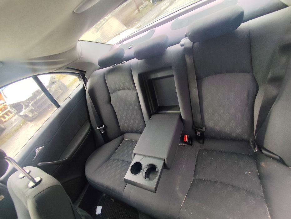 Mercedes W203 C180 На части