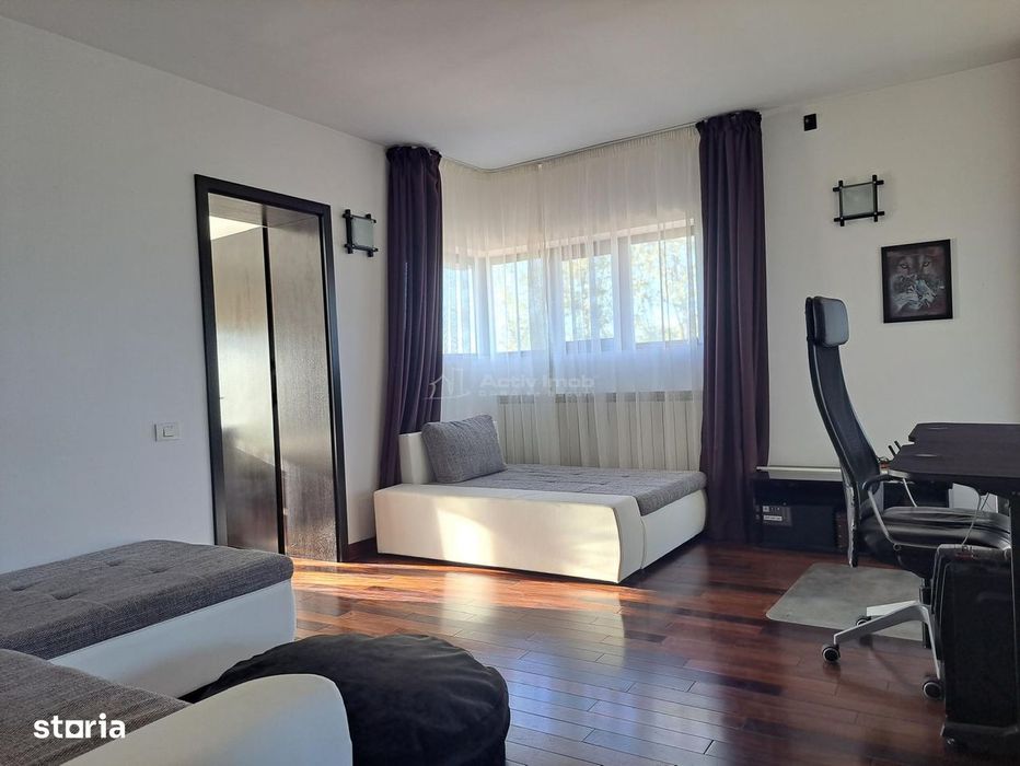 Casa cu piscina - Buftea - 8 camere - 4 bai - 620mp - 2500mp teren