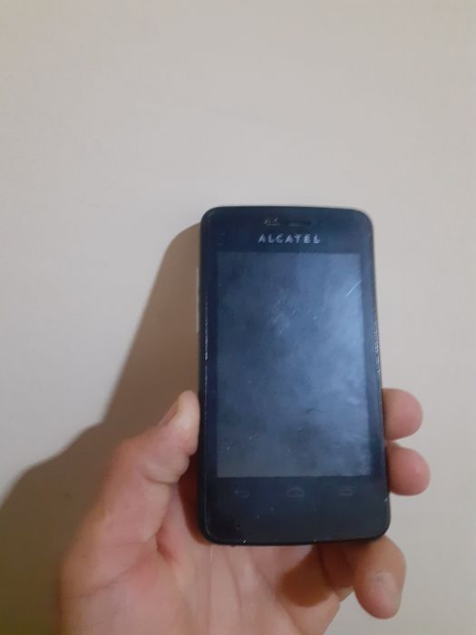Lenovo s60.     Alcatel