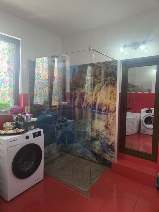 Vand casa in sat .Razvani / oras Lehliu Gara