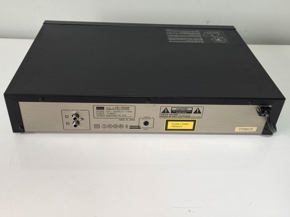 CD плейър Sansui CD-V550R
