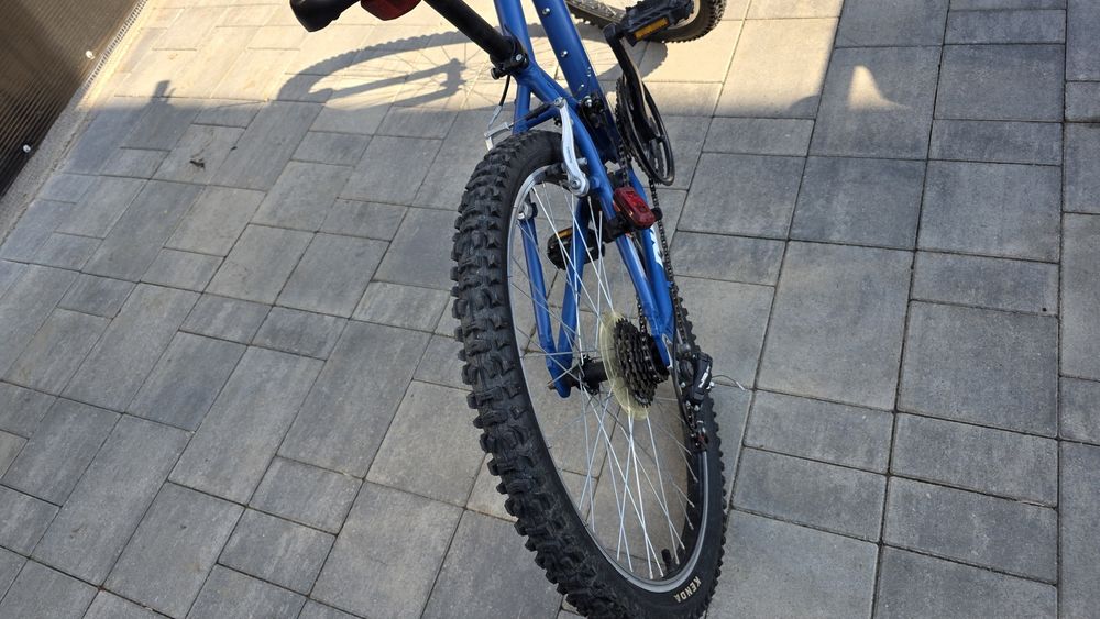 Bicicletă DHS albastră