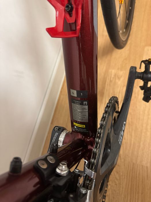 Продам шоссейный велосипед Giant Contend 1