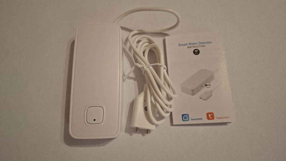 Senzor smart inundație / scurgeri apă / cu alarmă. Tuya