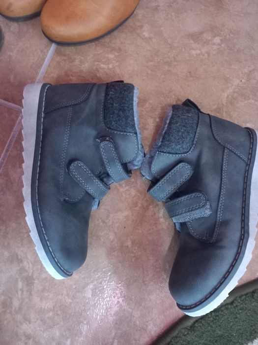 Ghetuțe mărimea 29