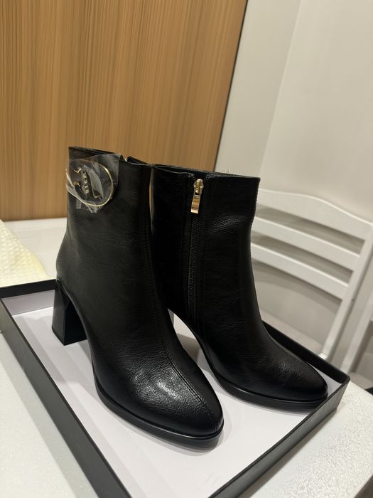 Farenssia 38 размер ботильоны