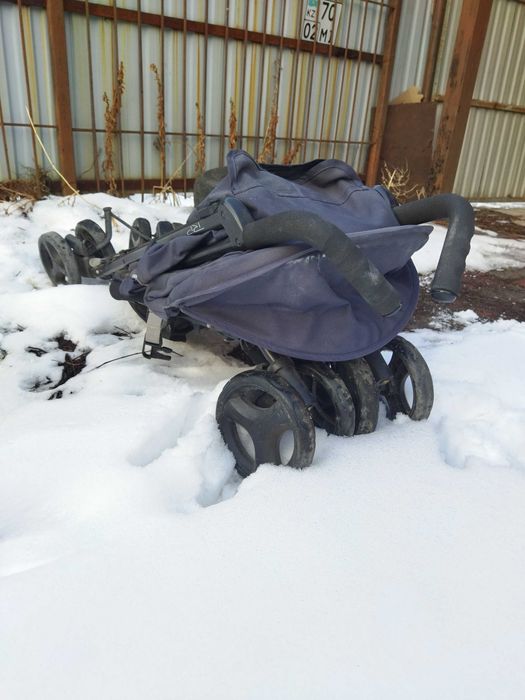 Детская коляска трость