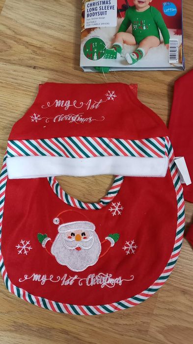 Коледни детски дрехи