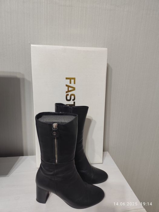 Сапоги демисезонные 38