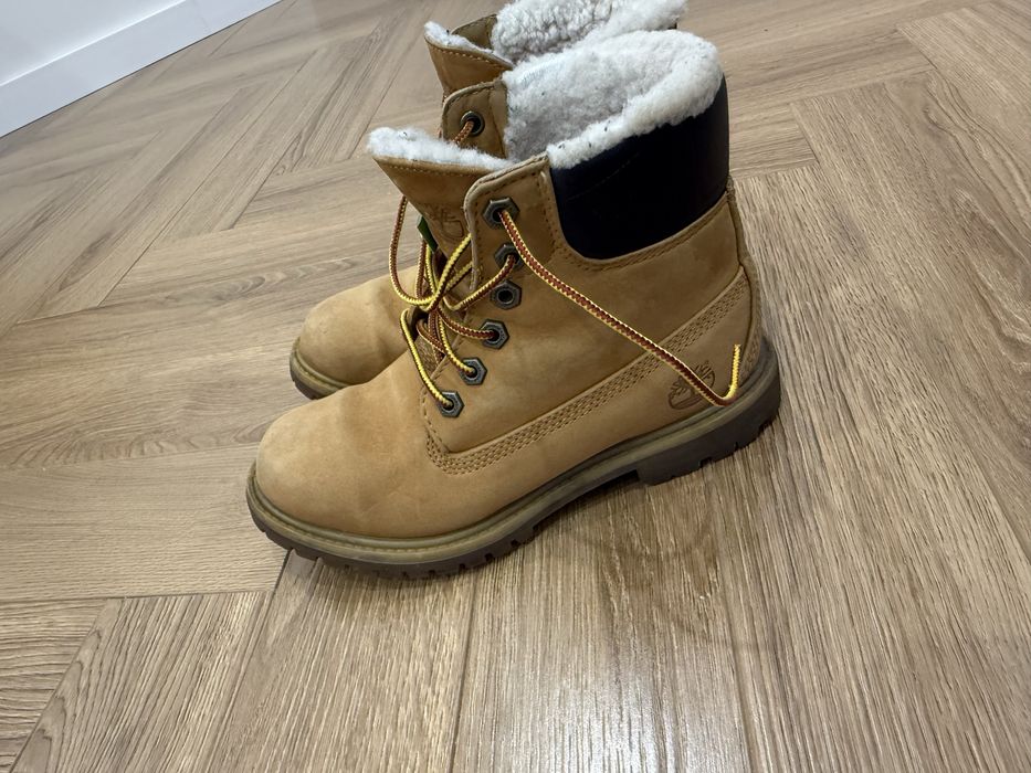 Продам ботинки timberland