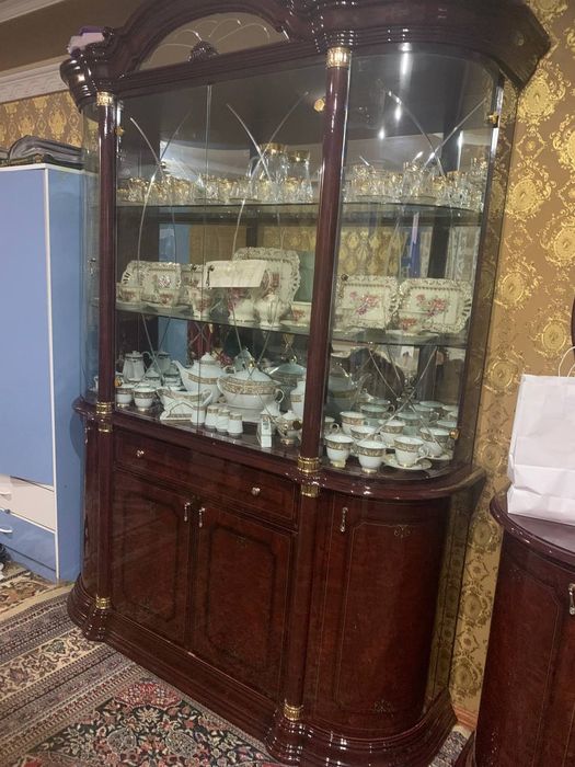 Продам гостиную мебель в хорошем состоянии, самовывоз