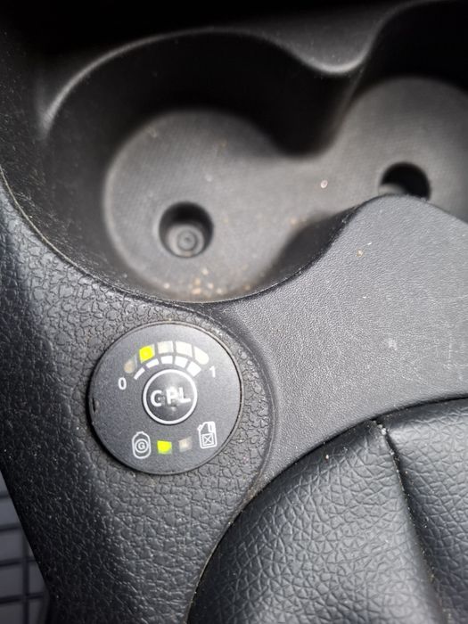 Dacia Sandero 1.2 Benzina + GPL