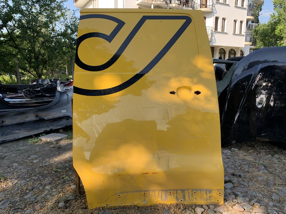 Врата Toyota Proace Jumpy Peugeot Expert Opel Vivaro