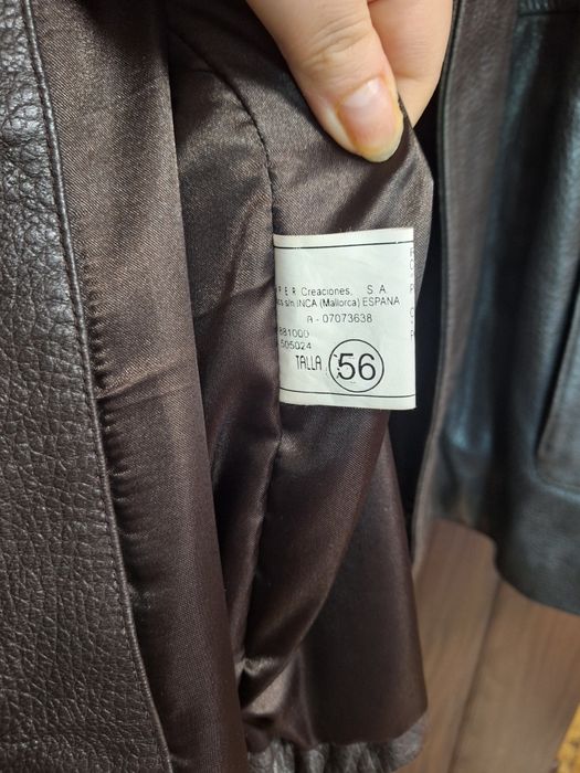 Haina piele bărbătească NOUĂ Spania