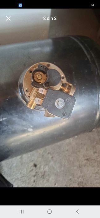 De vânzare butelie gaz  cilindrica pentru autoturisme