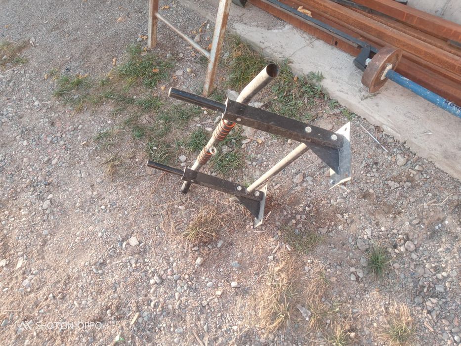 Турник , штанга для спорта