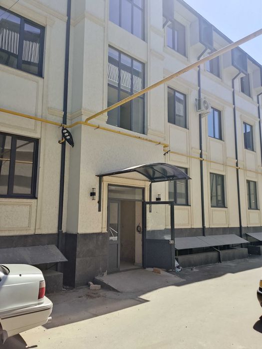 Продаю 2 ком квартиру рядом с метро чоштепа