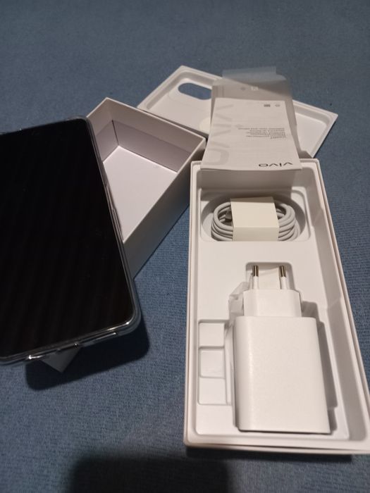 Телефон vivo Y19S pro НОВЫЙ