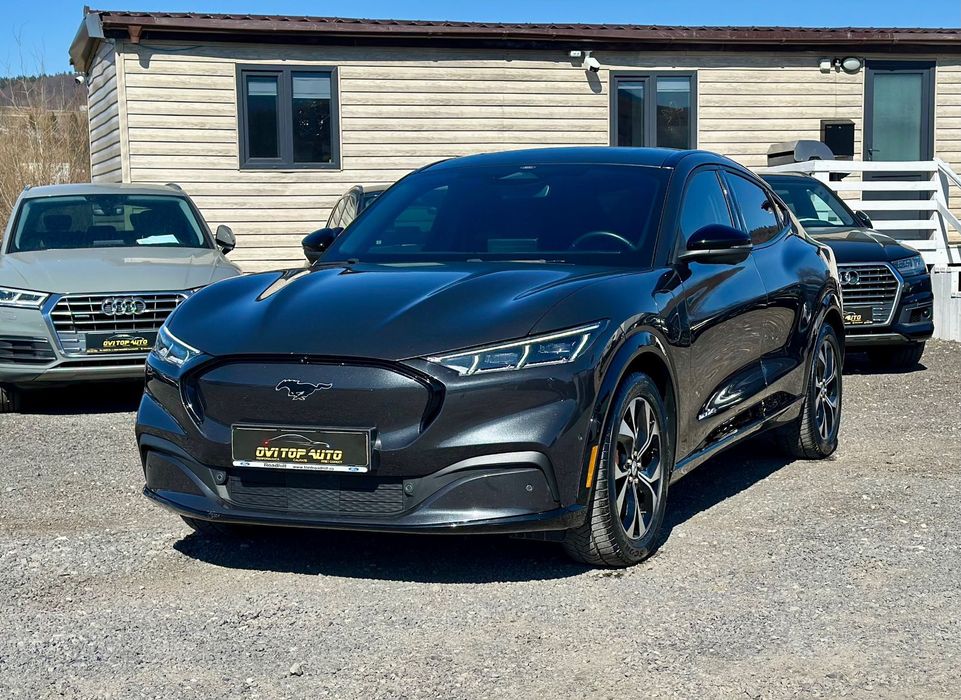 Ford Mustang Mach-E Ford Mustang Mach-E 4X AWD Electric 351 CP An 2023 Tractiune integrala