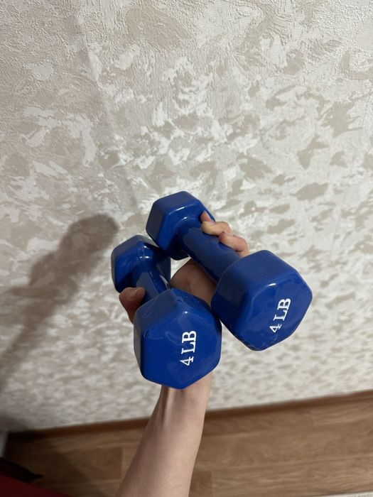 Гантель 2кг (2шт) глянцевая