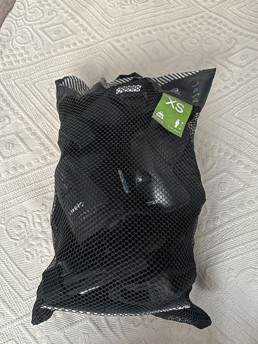 Set 3 perechi protectii Oxelo
