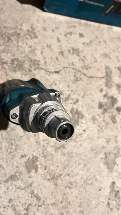 Masina de insurubat pt rigips Makita DFS251z