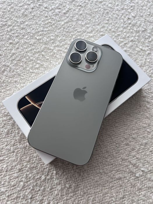 iPhone 16 Pro 128GB Natural Titanium LL/A