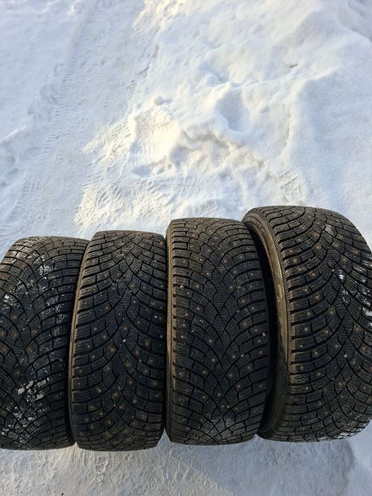 Продам шины. 235/45/18 трианжела