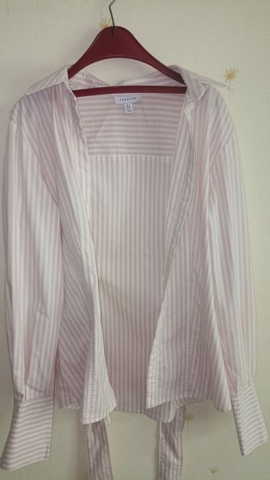 Платья,рубашки,продам