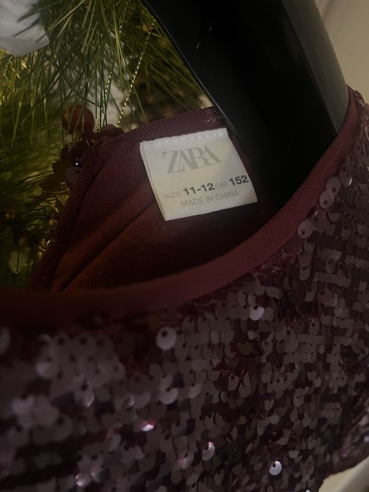 Рокля Zara пайети