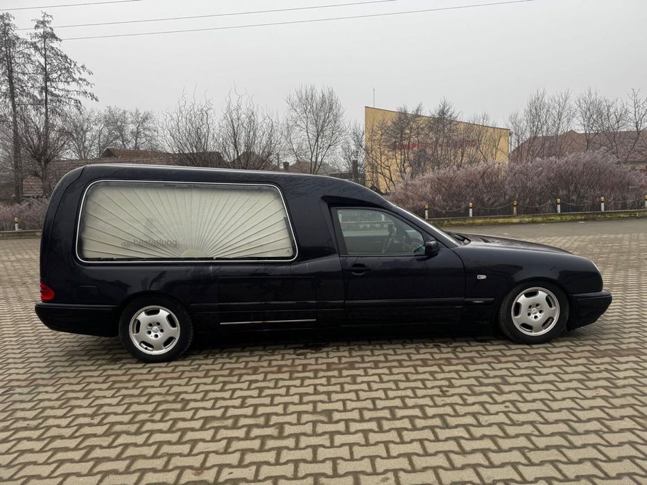 Mercedes E220 SD Funerar / Dric *Automat*