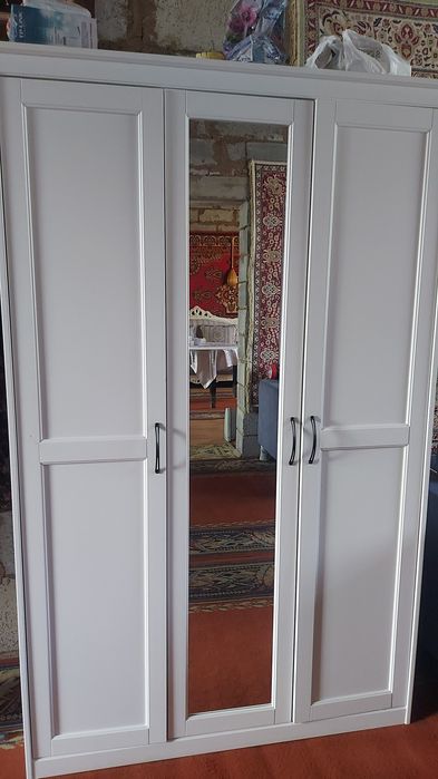 Продам шкаф новый