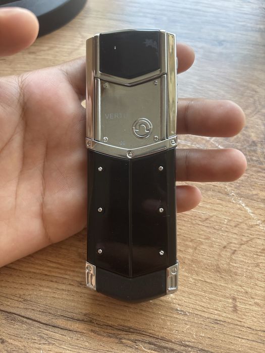 Vertu Signature S Design OEM