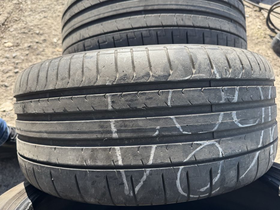 Pirelli P Zero 4 броя 245/40/18