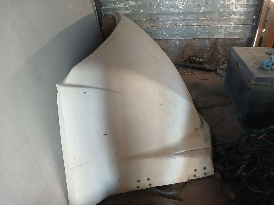 Spoller  sotiladi Kamazdan yechilgan