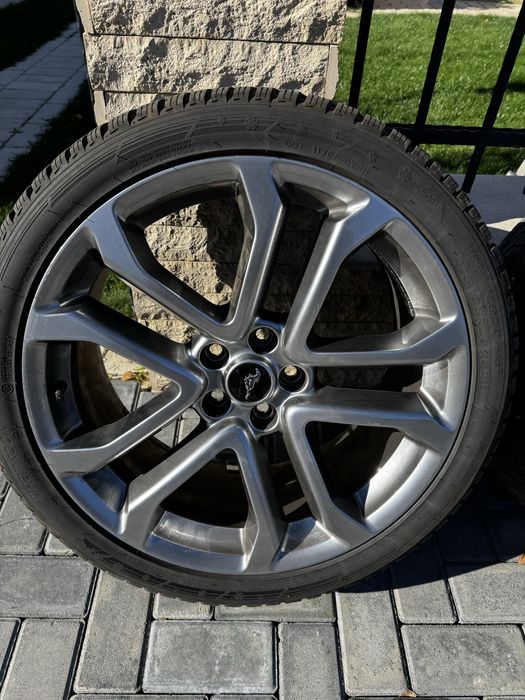 Jante Mustang GT 20” cu cauciucuri de iarna noi