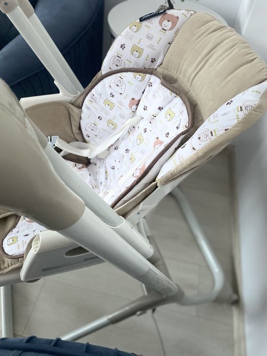 Столче за хранене и люлка