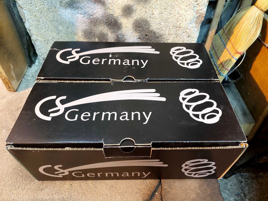 Нови Задни Пружини (2 бр.) за Mazda 6 (GH) 2007-2013 Седан/Хечбек