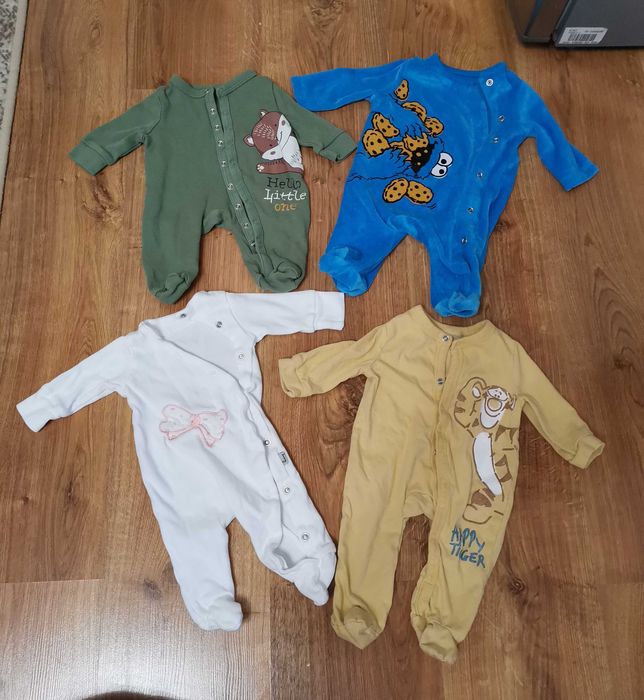 Бебешки дрехи - гащеризони