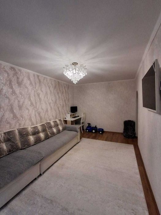 Продам 2-комнатную квартиру