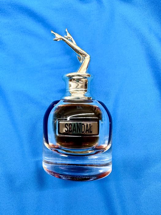 Дамски парфюми Guerlain,Scandal,Carolina Herrera,Van Cleef