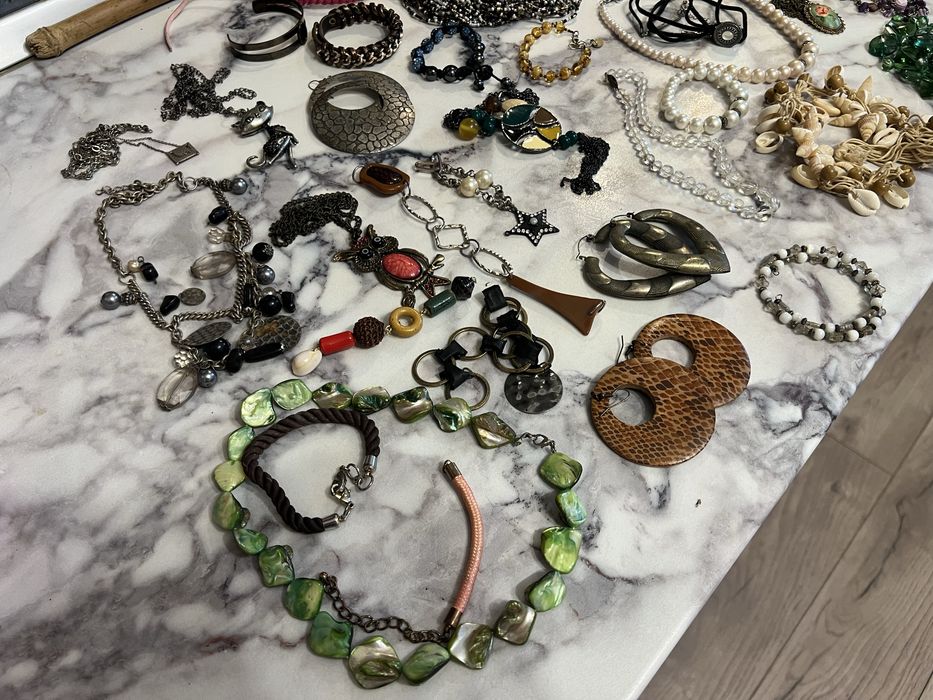 Bijuterii gablonturi accesorii cercei bratari inele