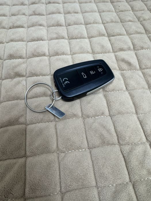 Ключ камри 70 75 новый