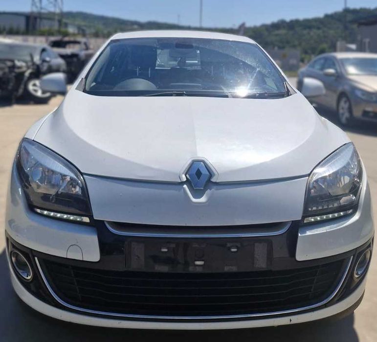 Dezmembrez Renault Megane 4 1.5D K9K 110CP 1.3B H5H euro 6 2019 Renault Megane 3 1.6B 16V 110CP K4M R858 6+1 trepte start stop 2012
