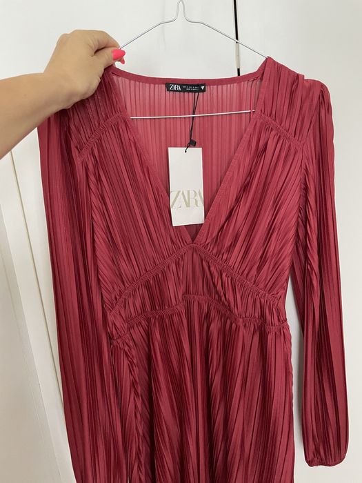 Нови Рокли Zara,Mohito